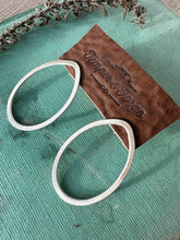 Load image into Gallery viewer, Sterling Silver Hoops #3
